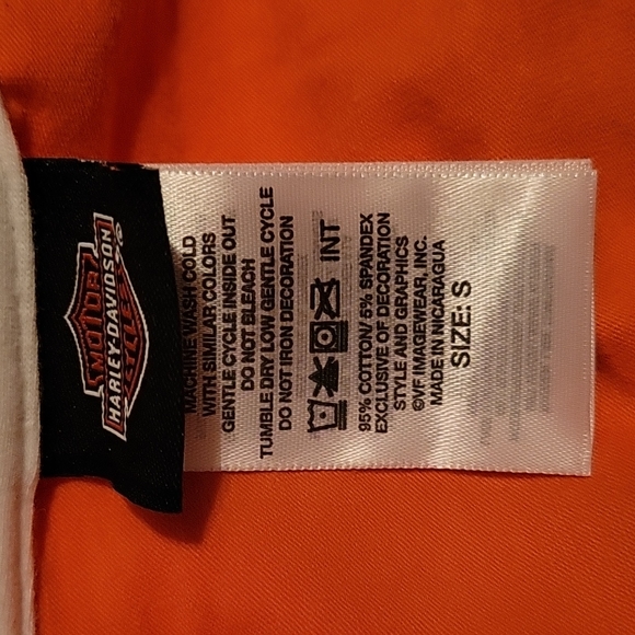 Harley-Davidson V-neck Tshirt - Picture 4 of 5